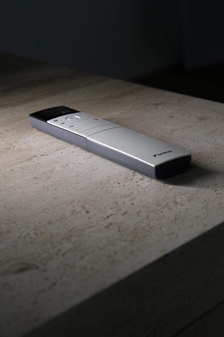 DAIKIN EMURA WHITE- SET MURAL